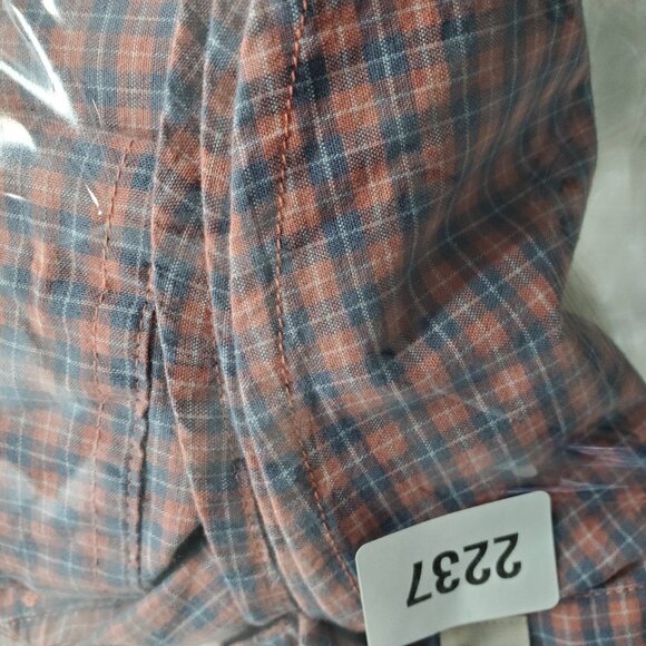 Mutual Weave Red Check Small Men's Button Up Long Sleeve Pocket - Picture 8 of 8